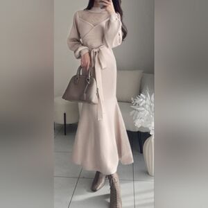 GRL Lace Heart Neckline Knit Long Knit One piece Dress